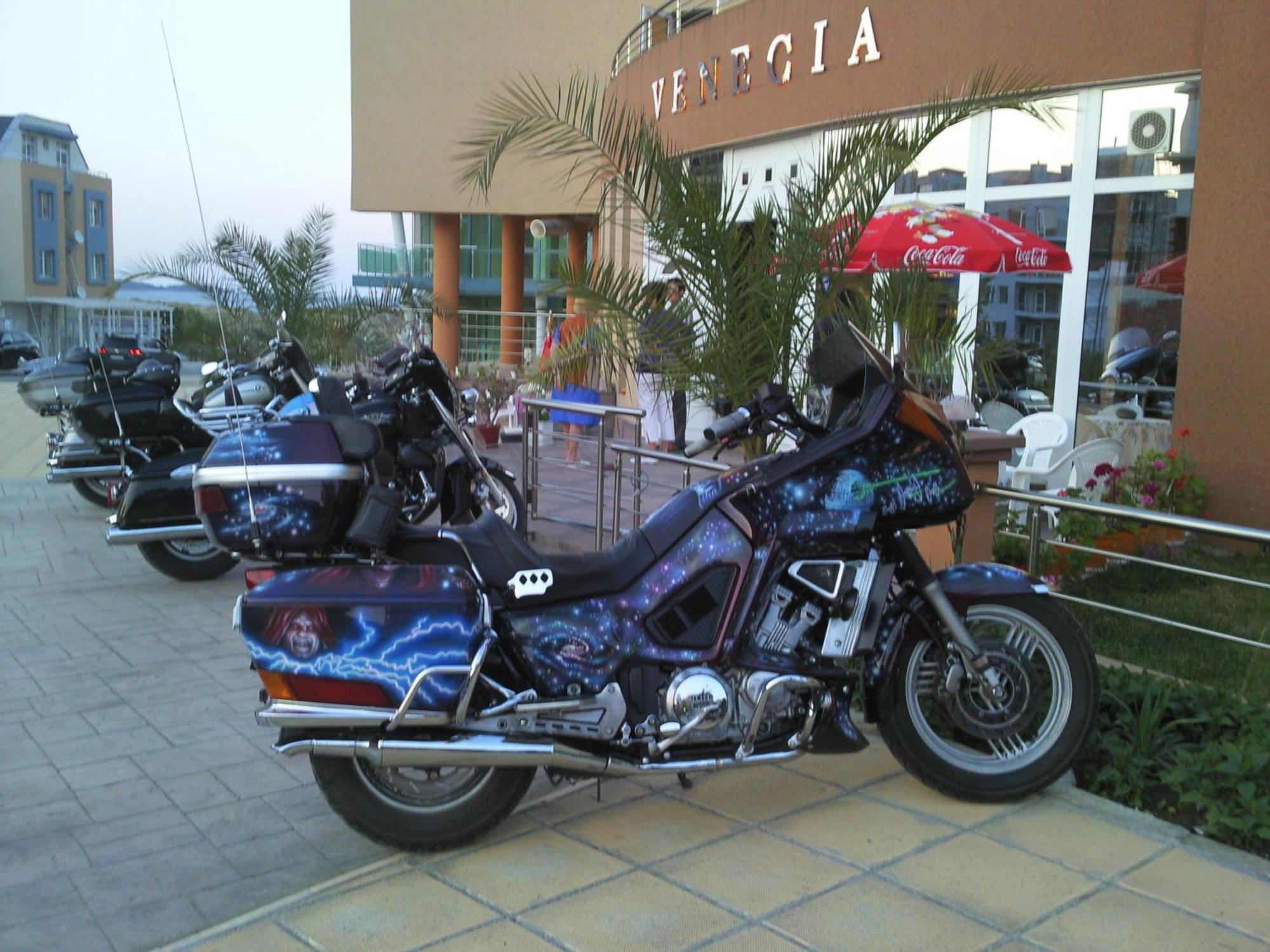 Hotel Venecia Primorsko Dış mekan fotoğraf