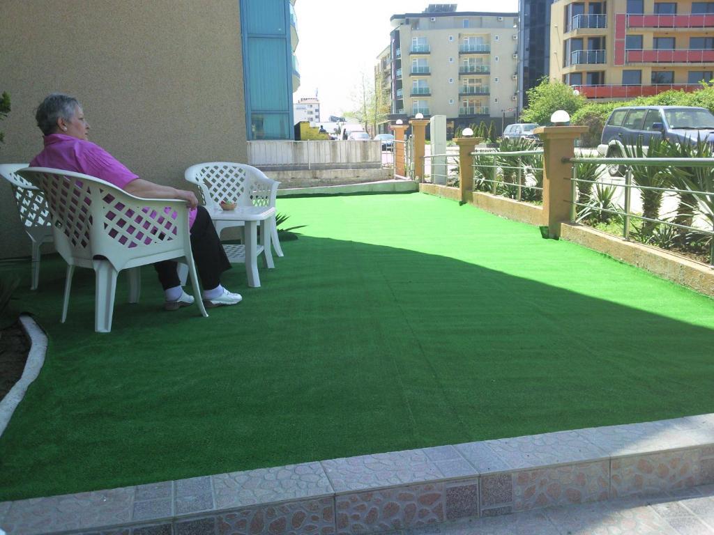 Hotel Venecia Primorsko Dış mekan fotoğraf