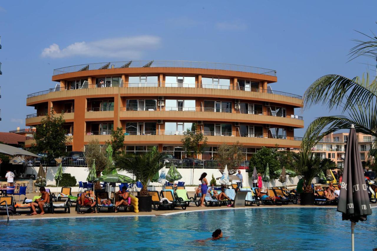 Hotel Venecia Primorsko Dış mekan fotoğraf
